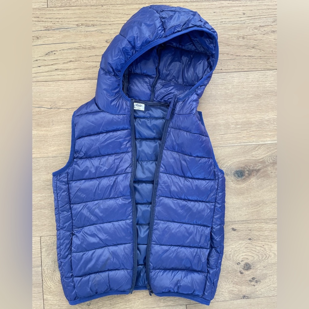 Kids hooded down vest